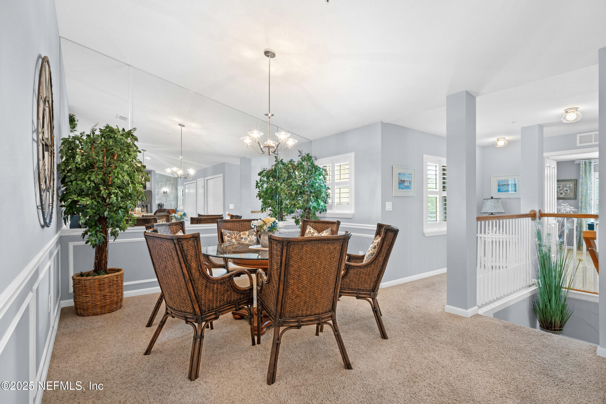 24 FAWN GULLY Lane, E