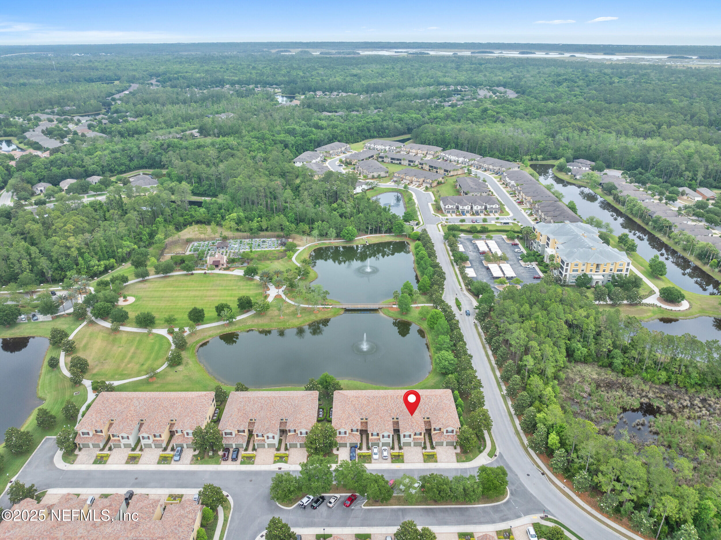 24 FAWN GULLY Lane, E