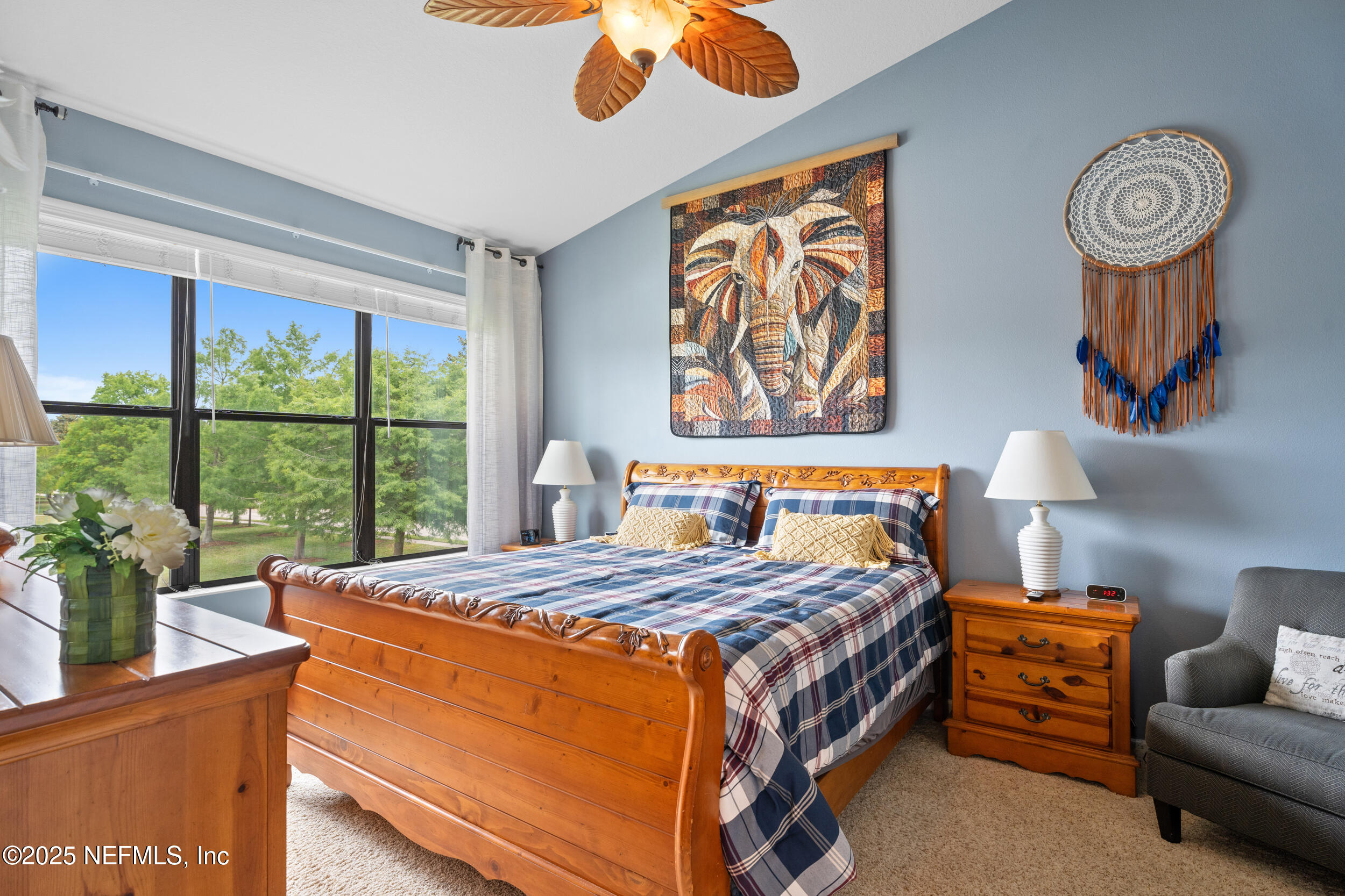 24 FAWN GULLY Lane, E