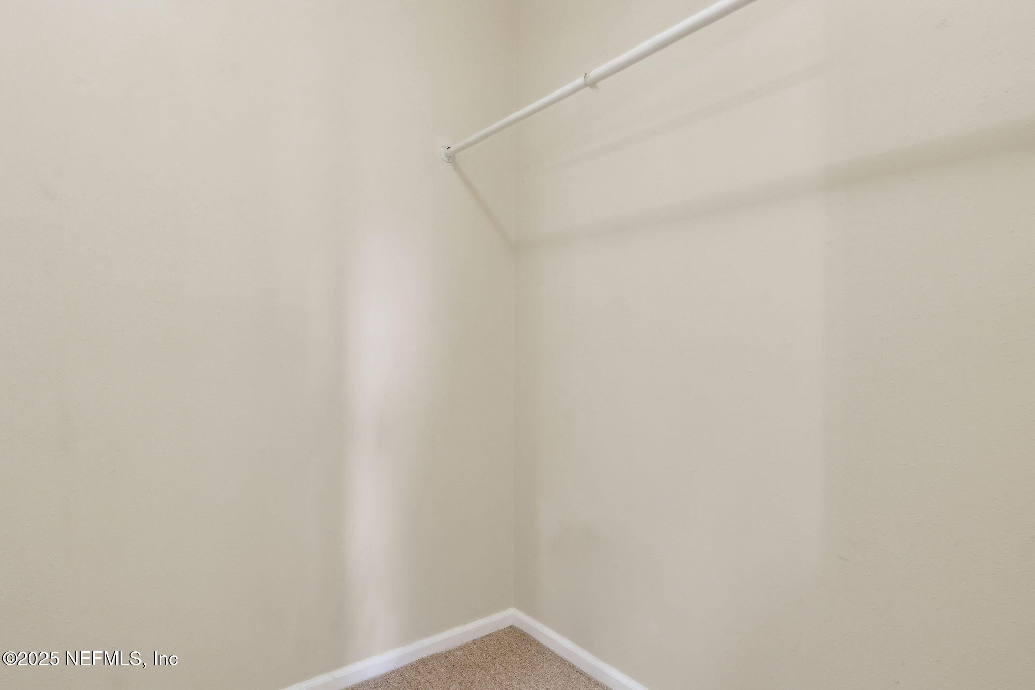 10000 GATE Parkway, 414
