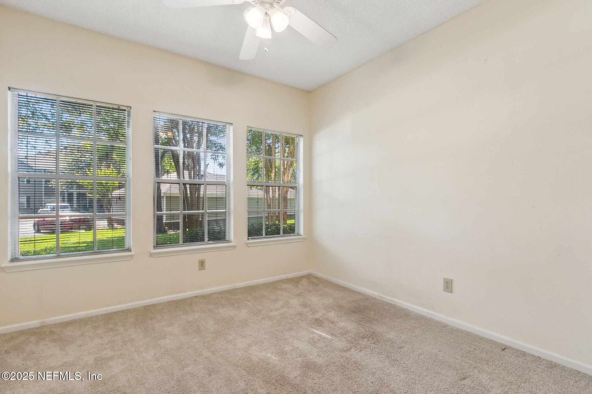 10000 GATE Parkway, 414