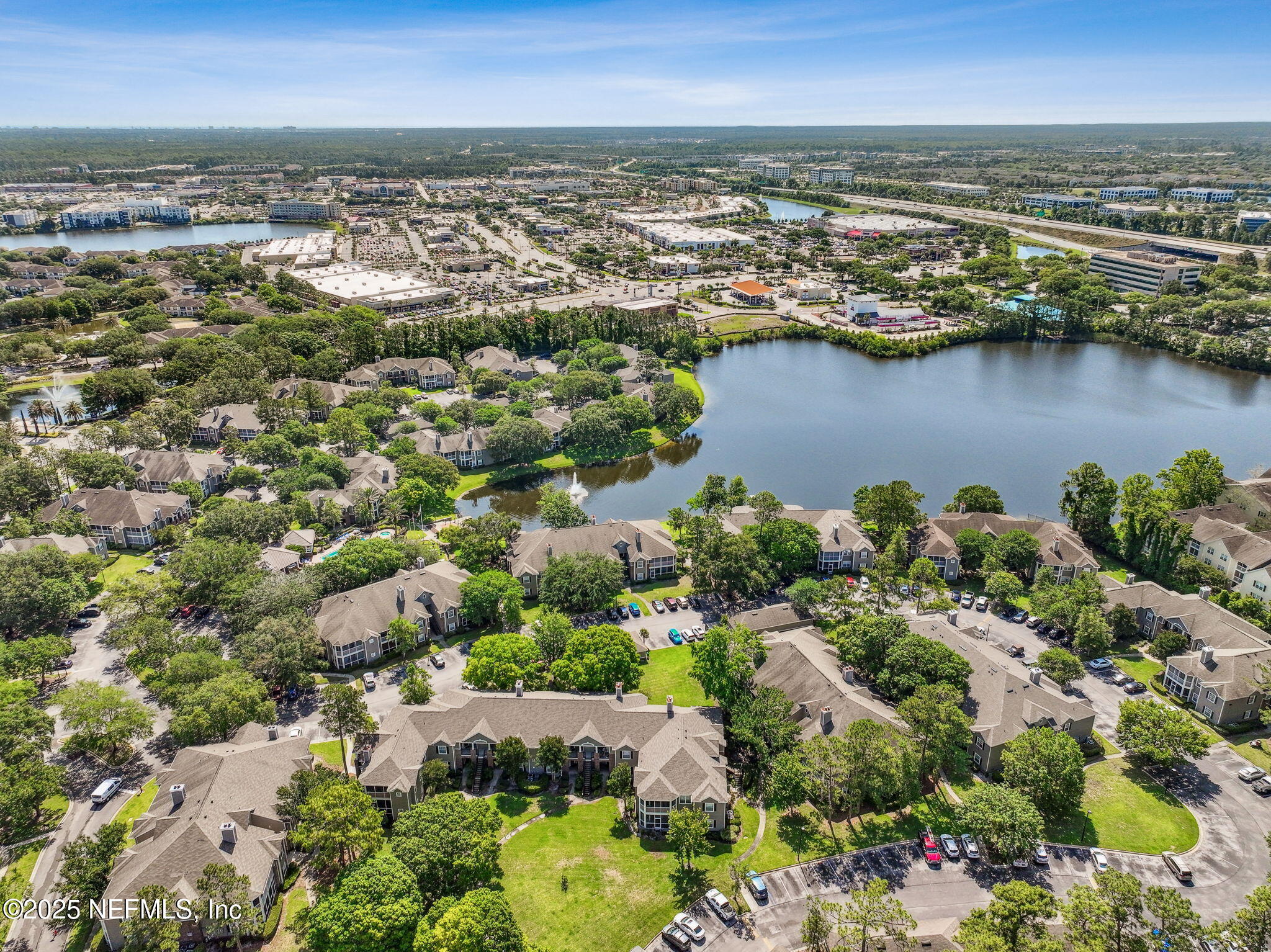 10000 GATE Parkway, 414