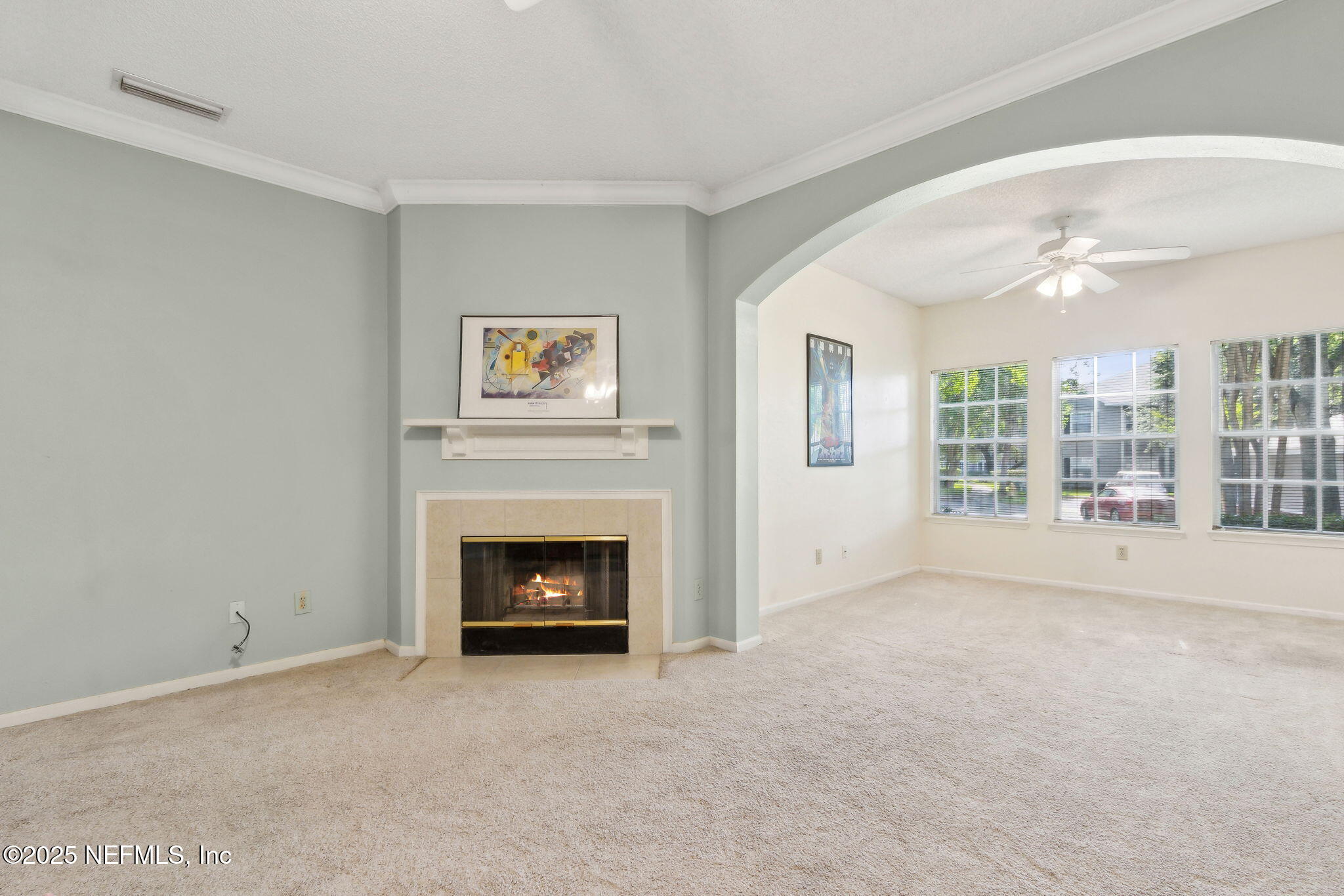 10000 GATE Parkway, 414
