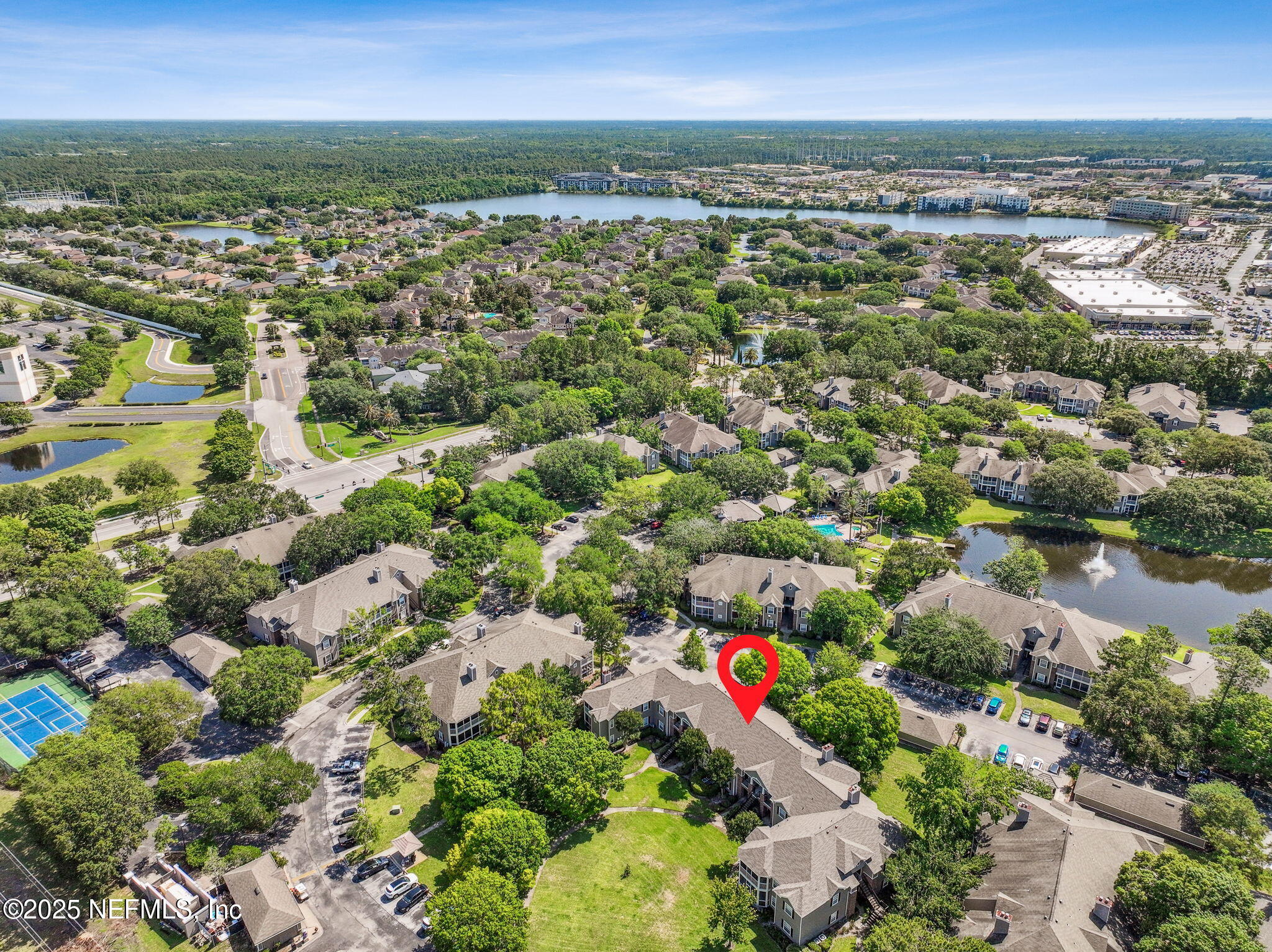 10000 GATE Parkway, 414