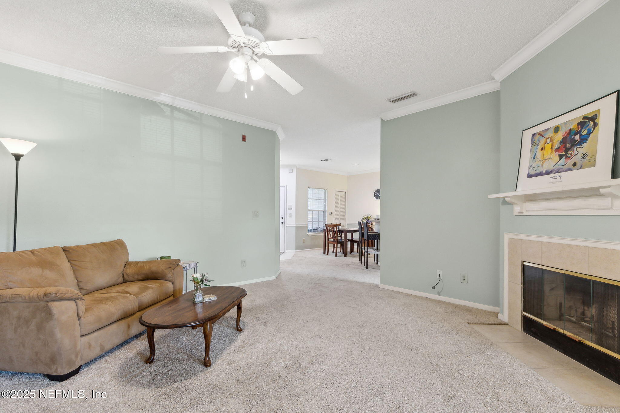 10000 GATE Parkway, 414