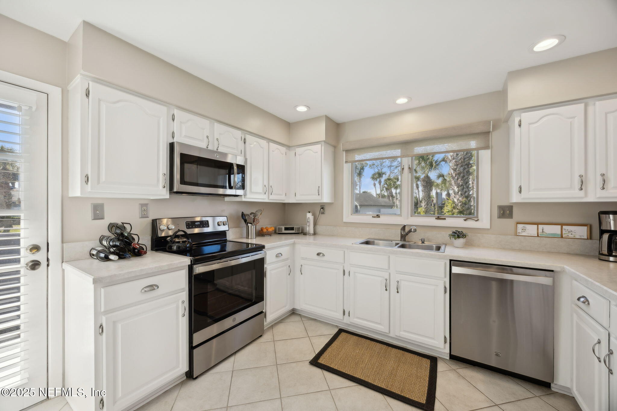 346 QUAIL POINTE Drive