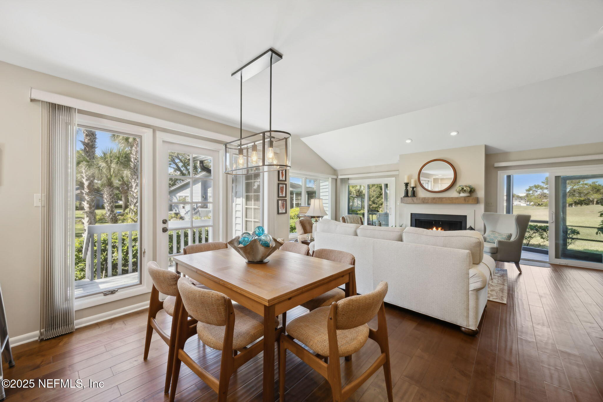 346 QUAIL POINTE Drive