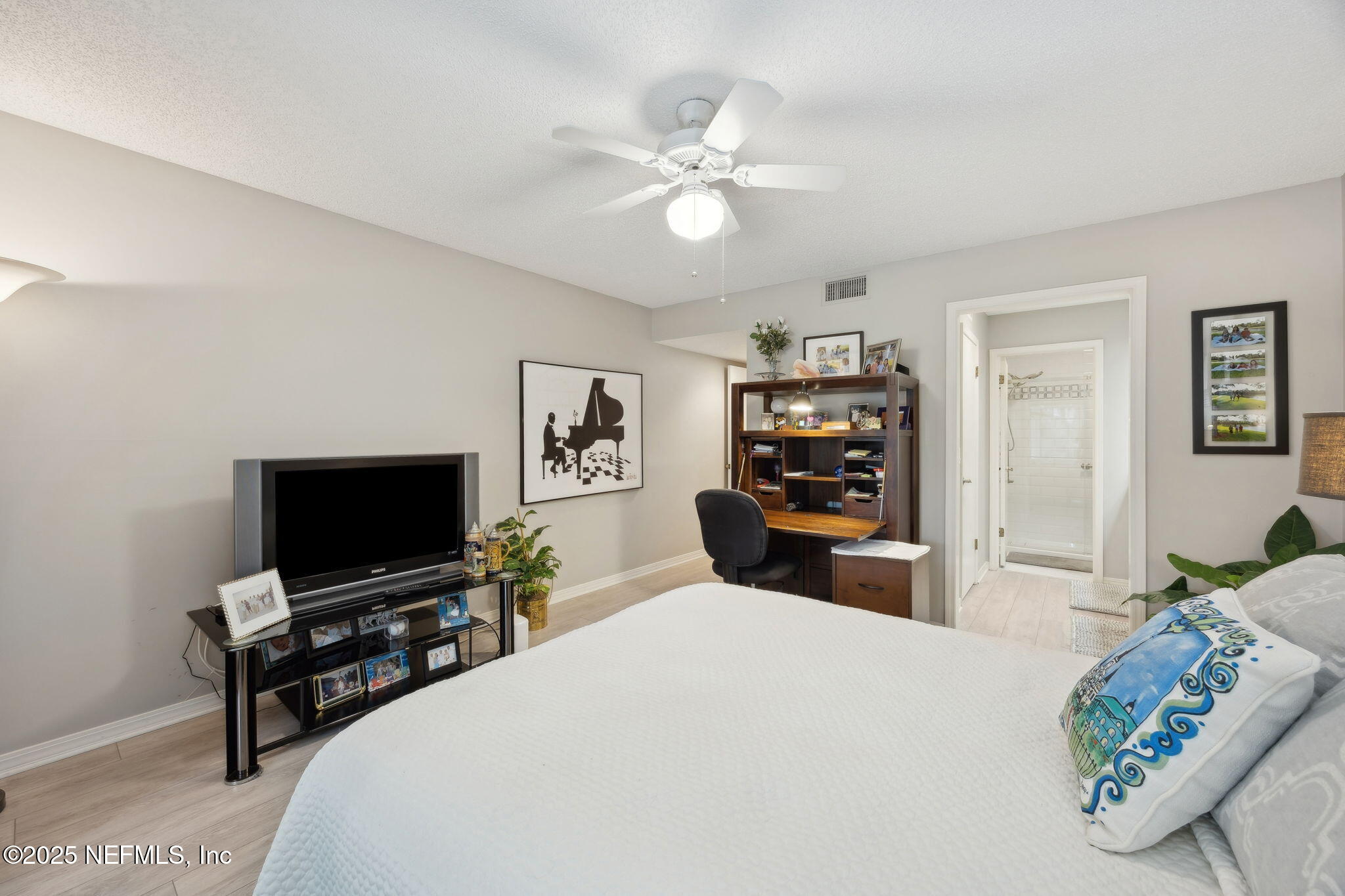 40 LITTLE BAY HARBOR Drive