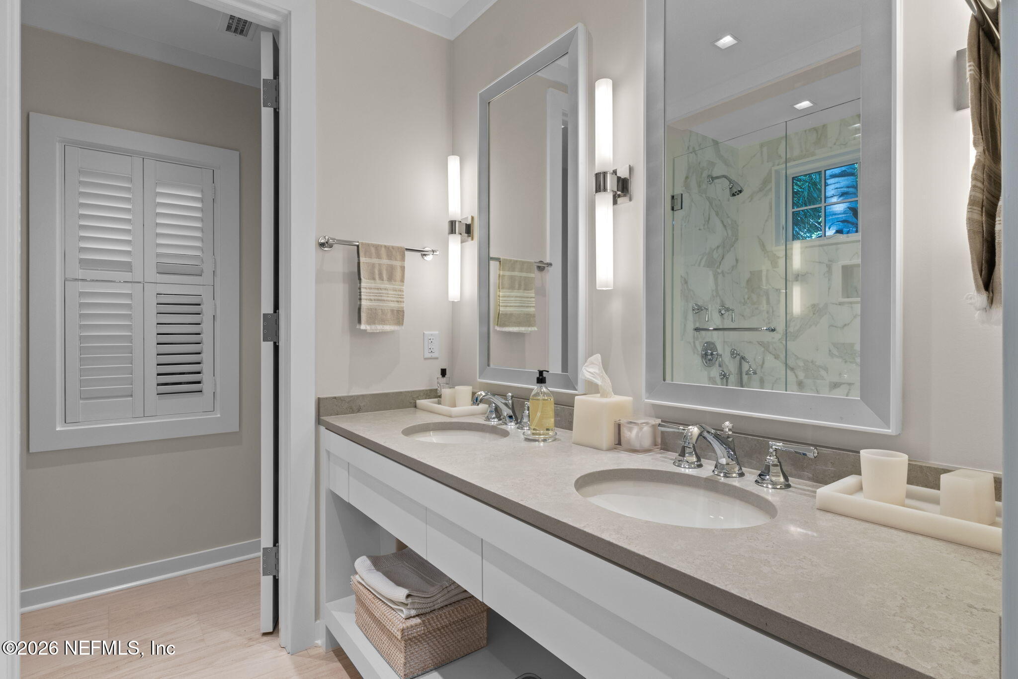 2300 N SCENIC HIGHWAY 5