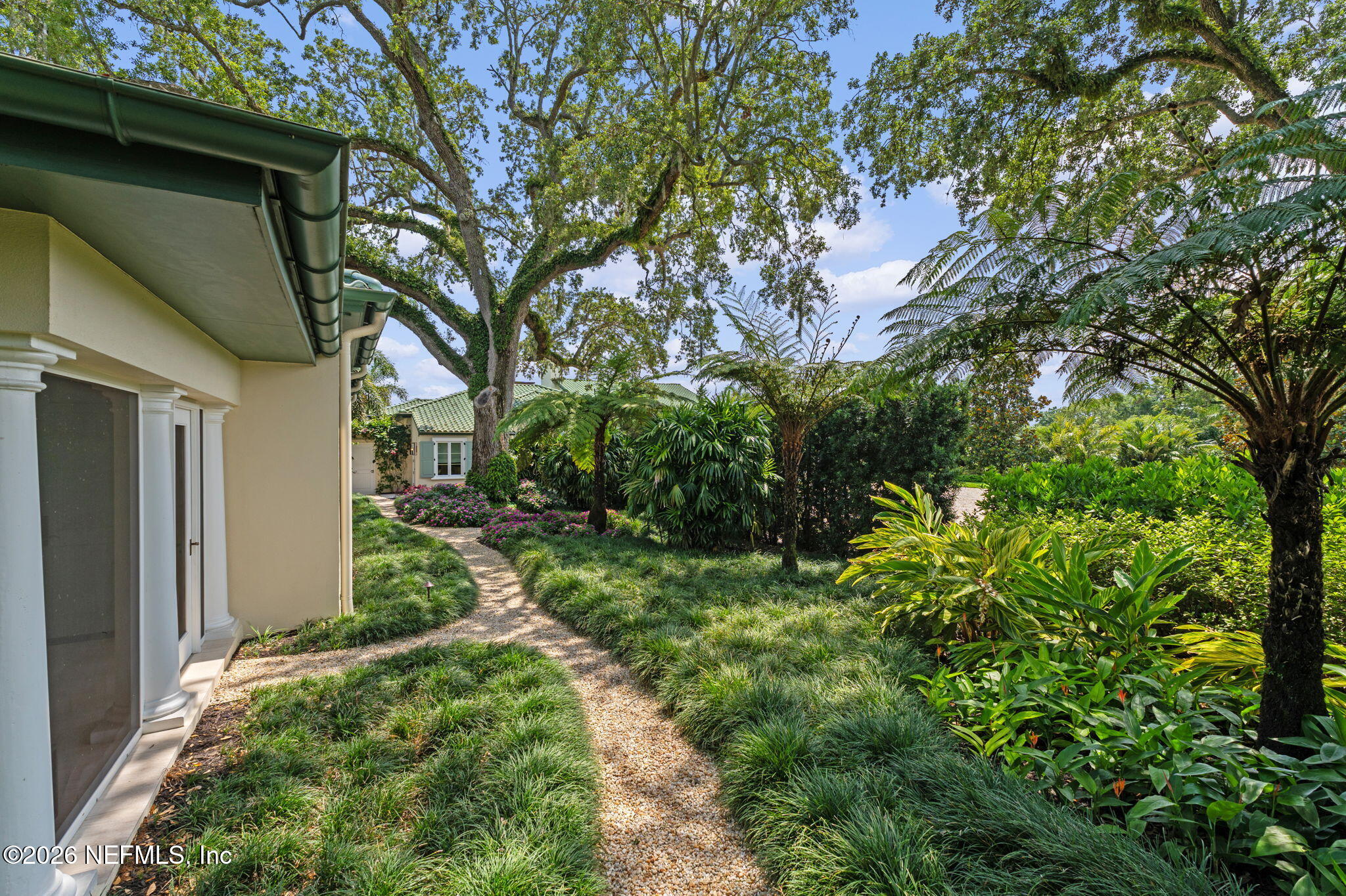 2300 N SCENIC HIGHWAY 5