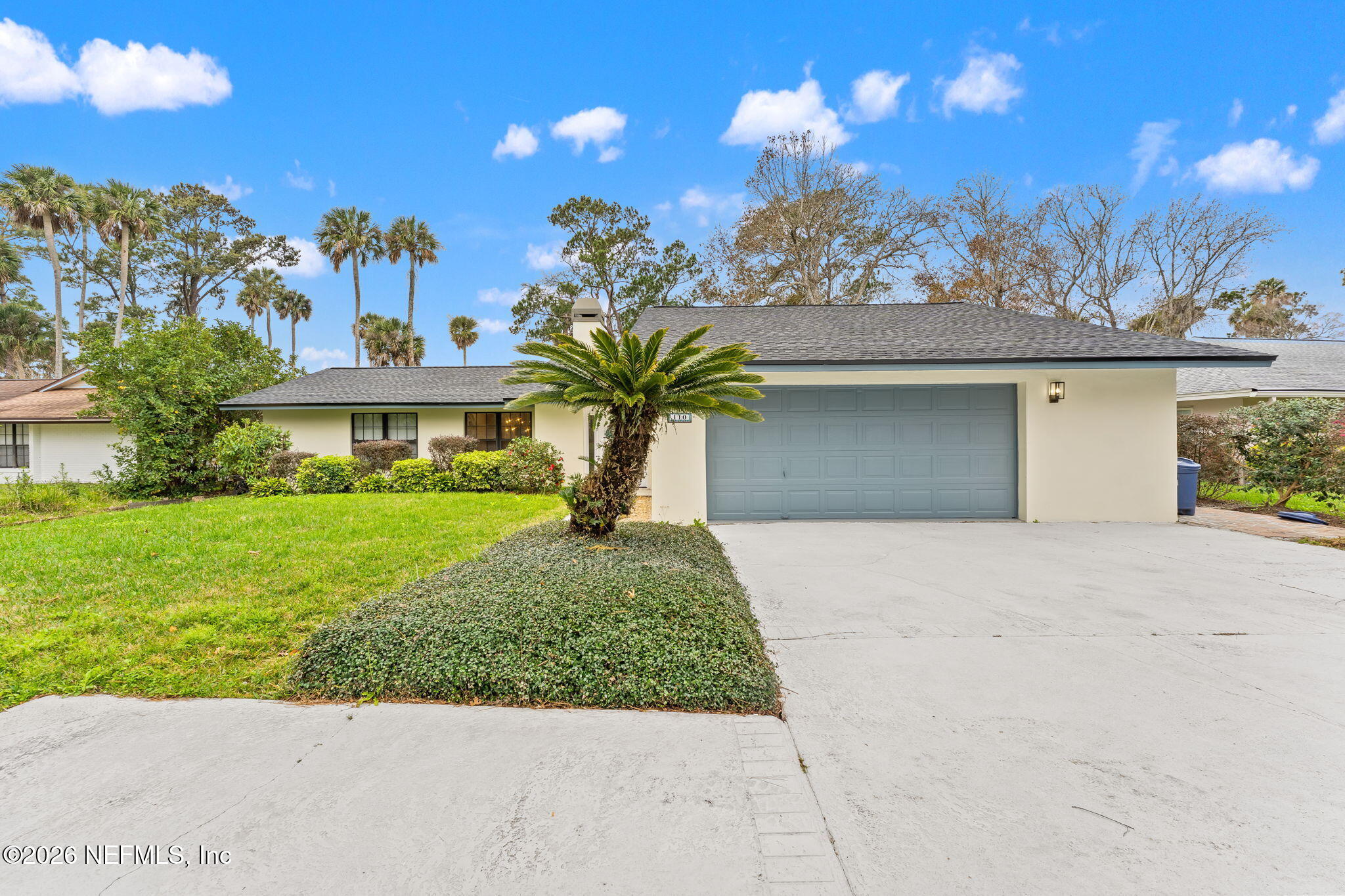110 ABALONE Lane W