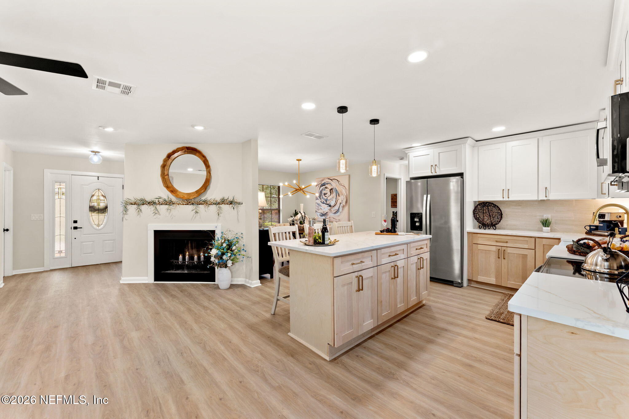 110 ABALONE Lane W
