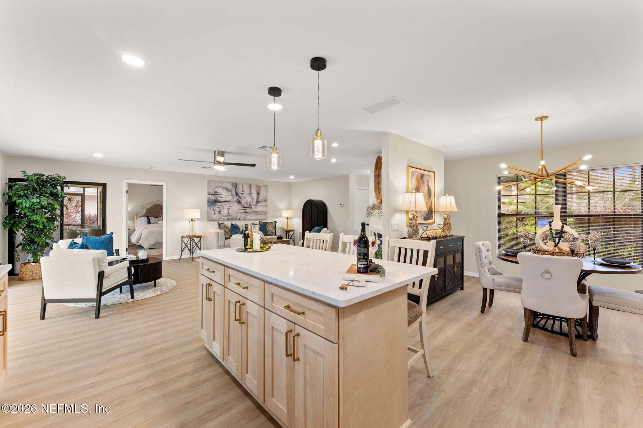 110 ABALONE Lane W