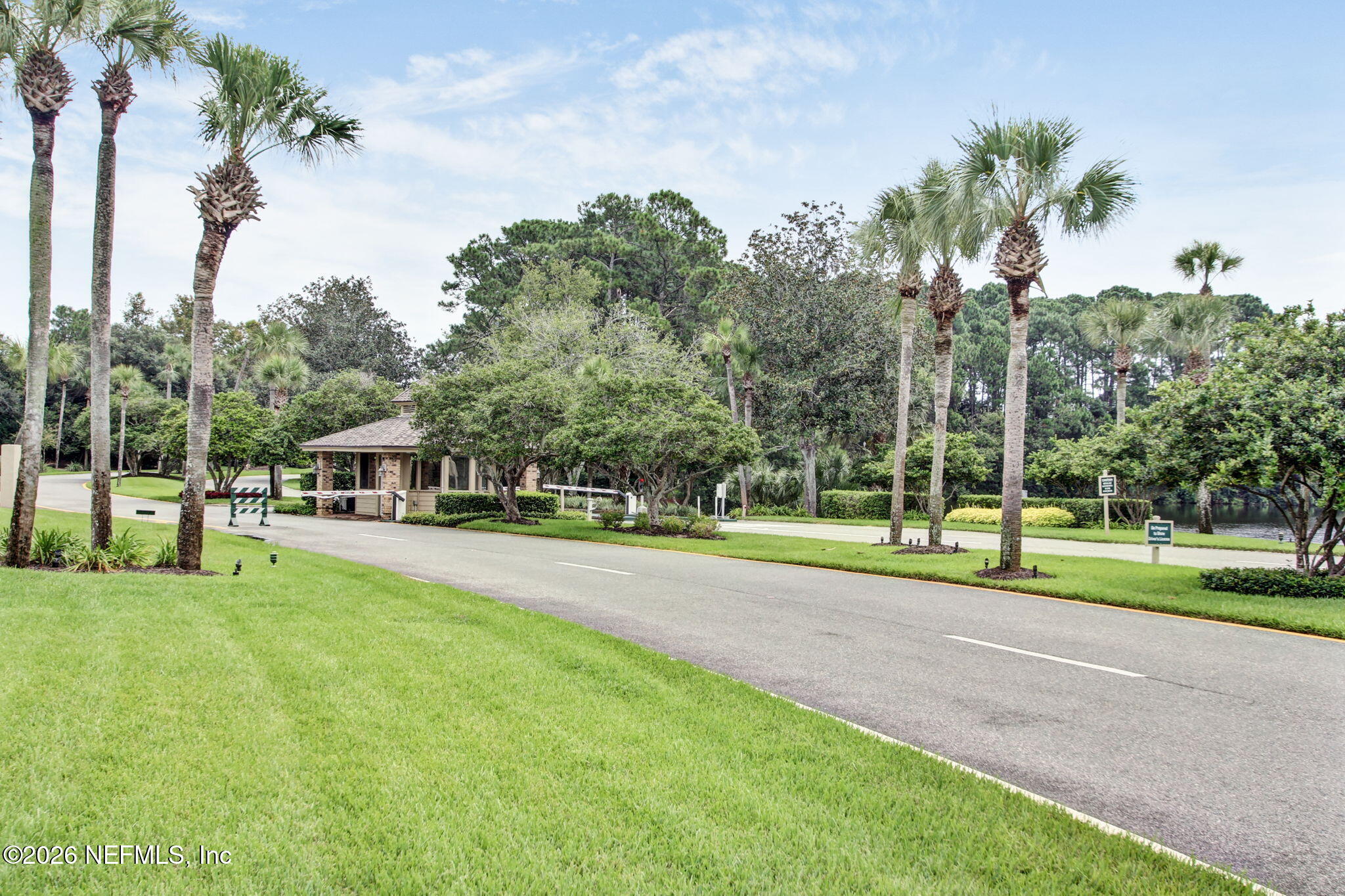 128 N COVE Drive