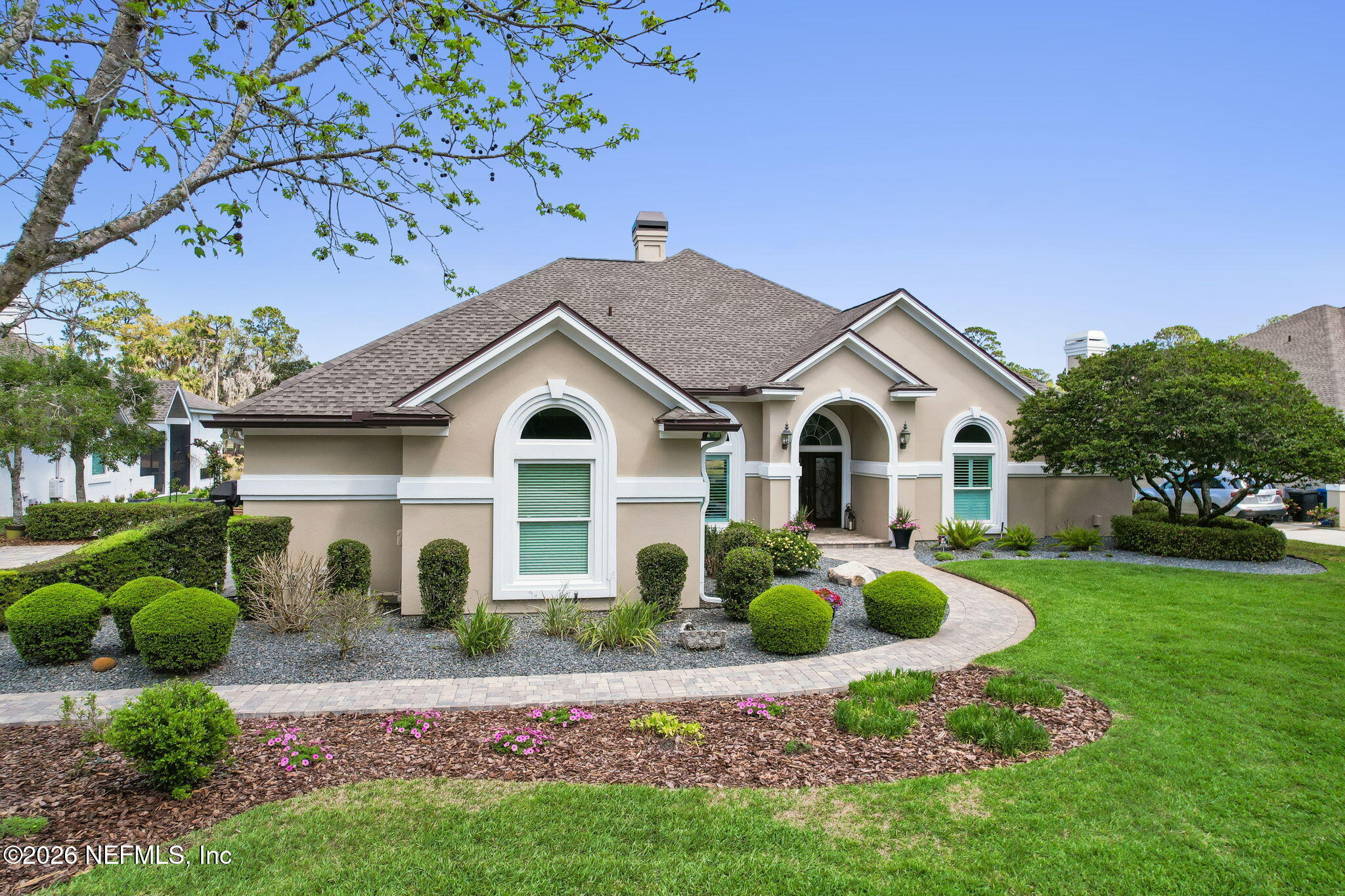 128 N COVE Drive