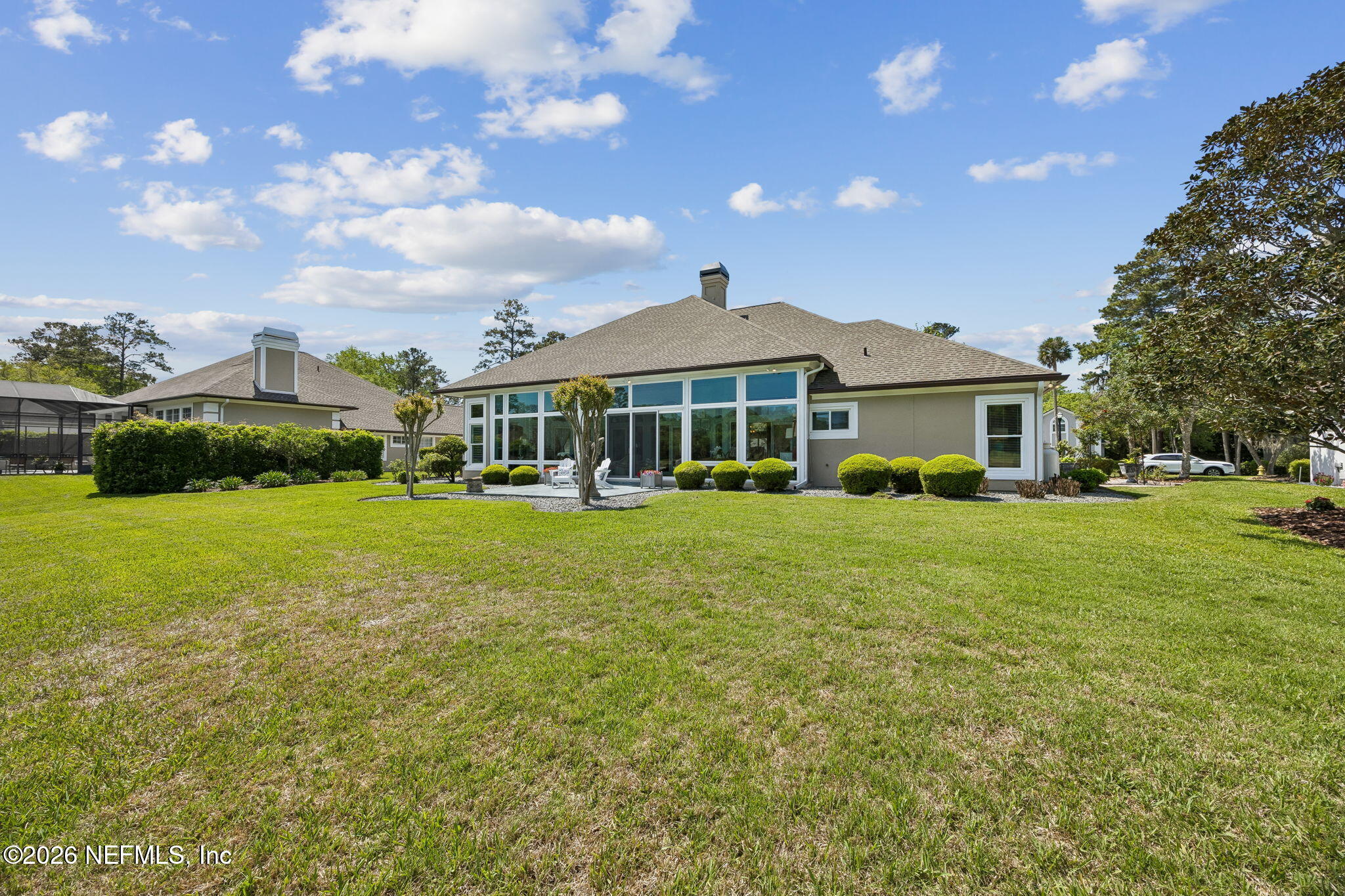 128 N COVE Drive