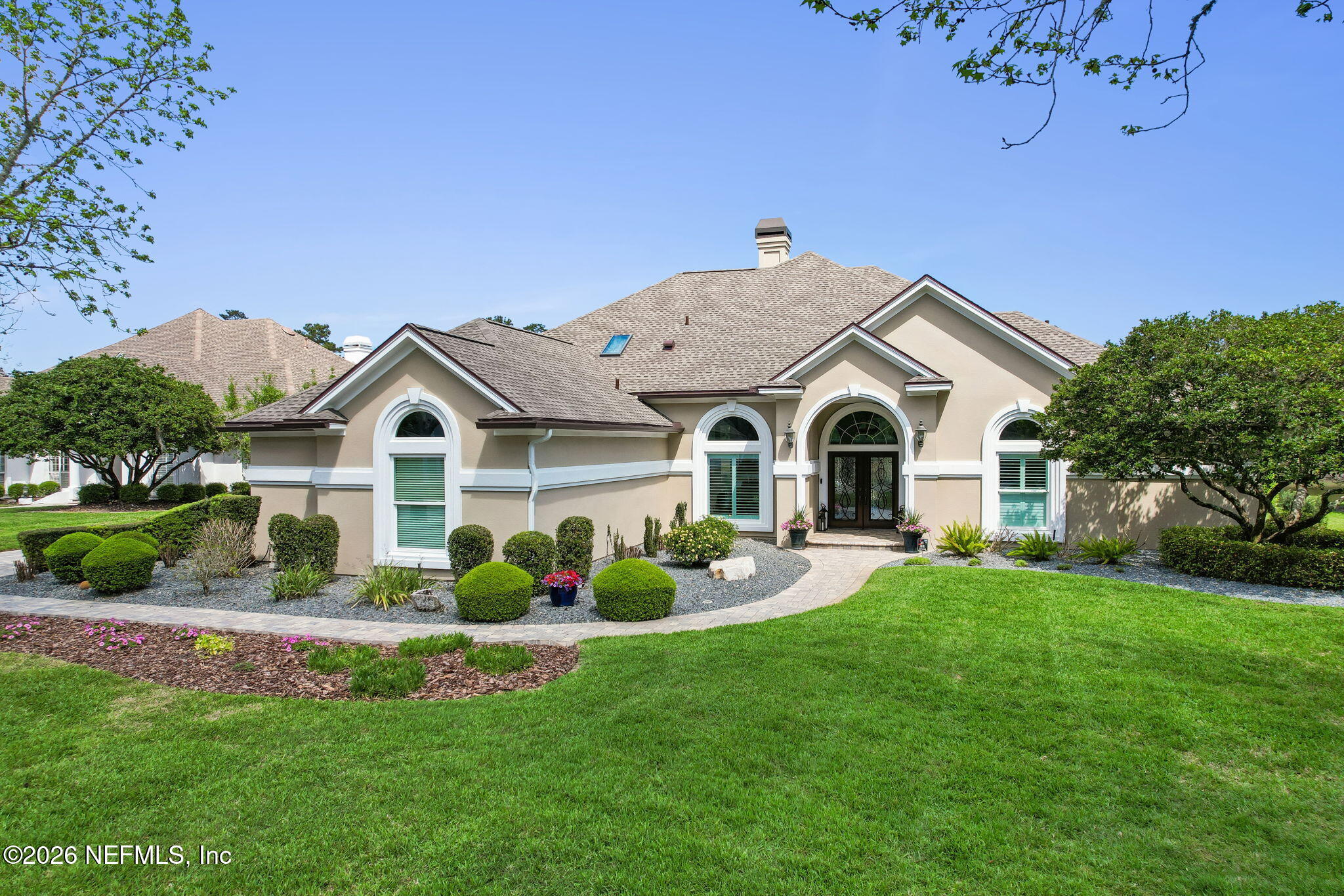 128 N COVE Drive