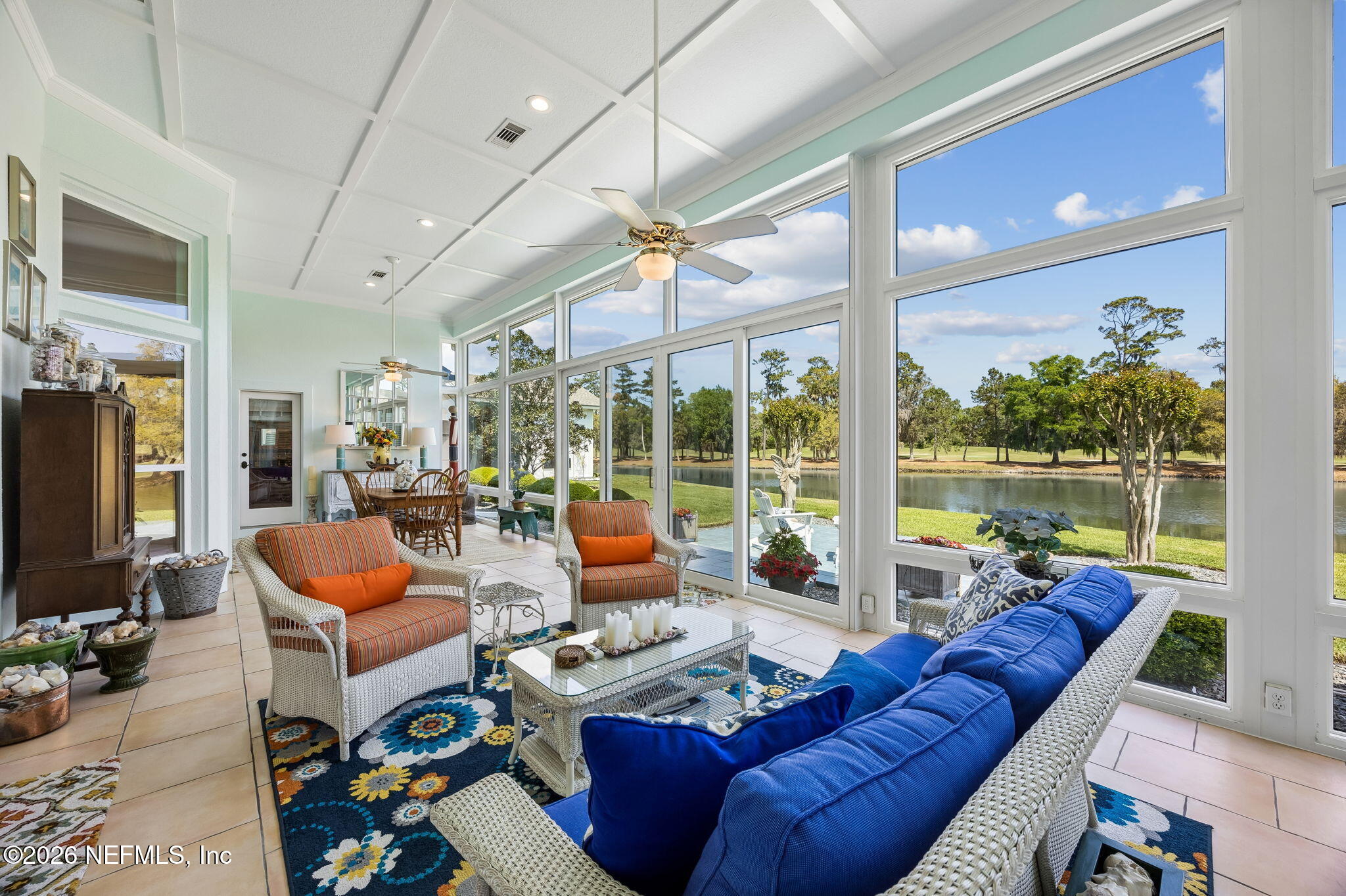 128 N COVE Drive