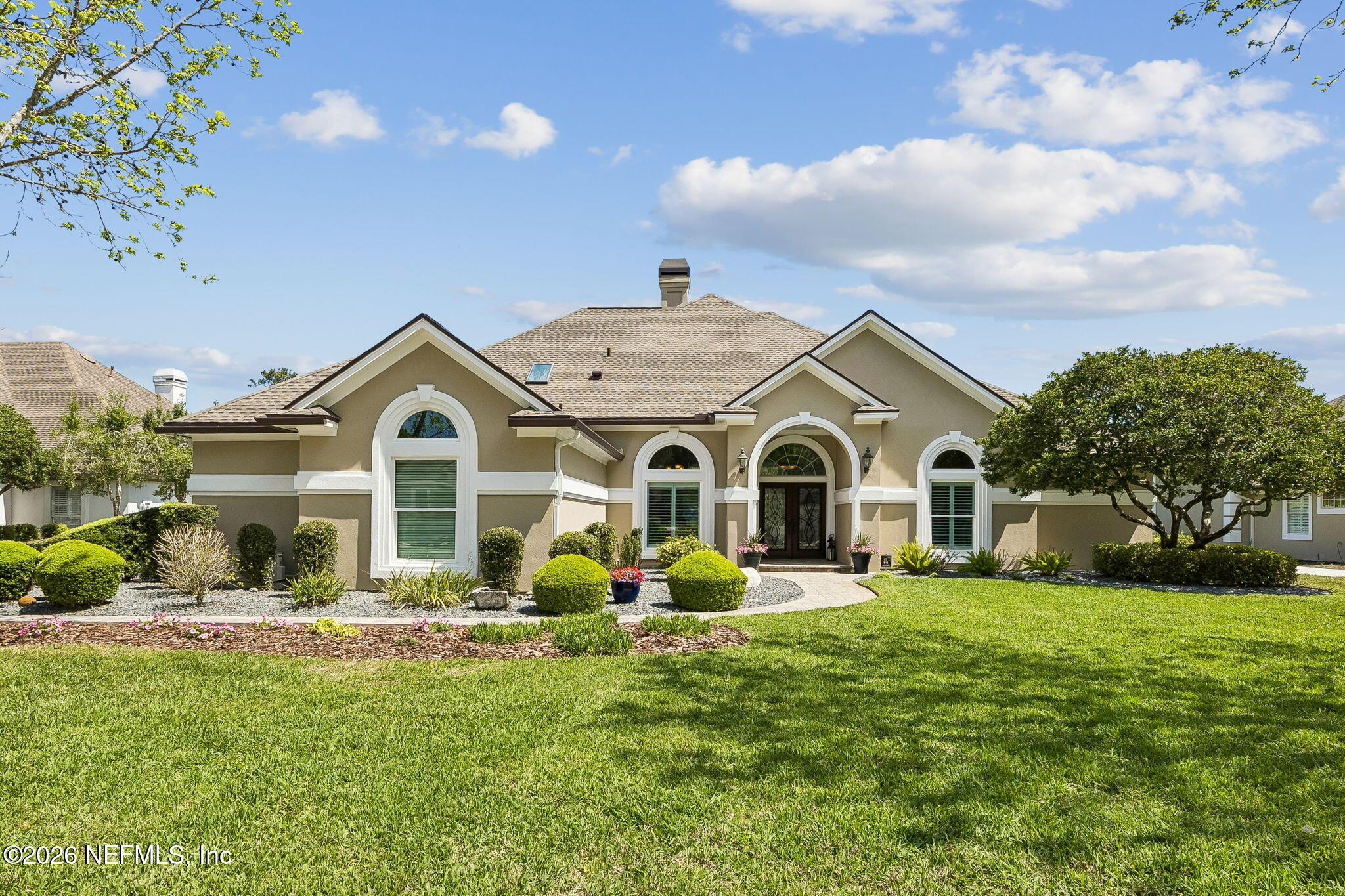 128 N COVE Drive