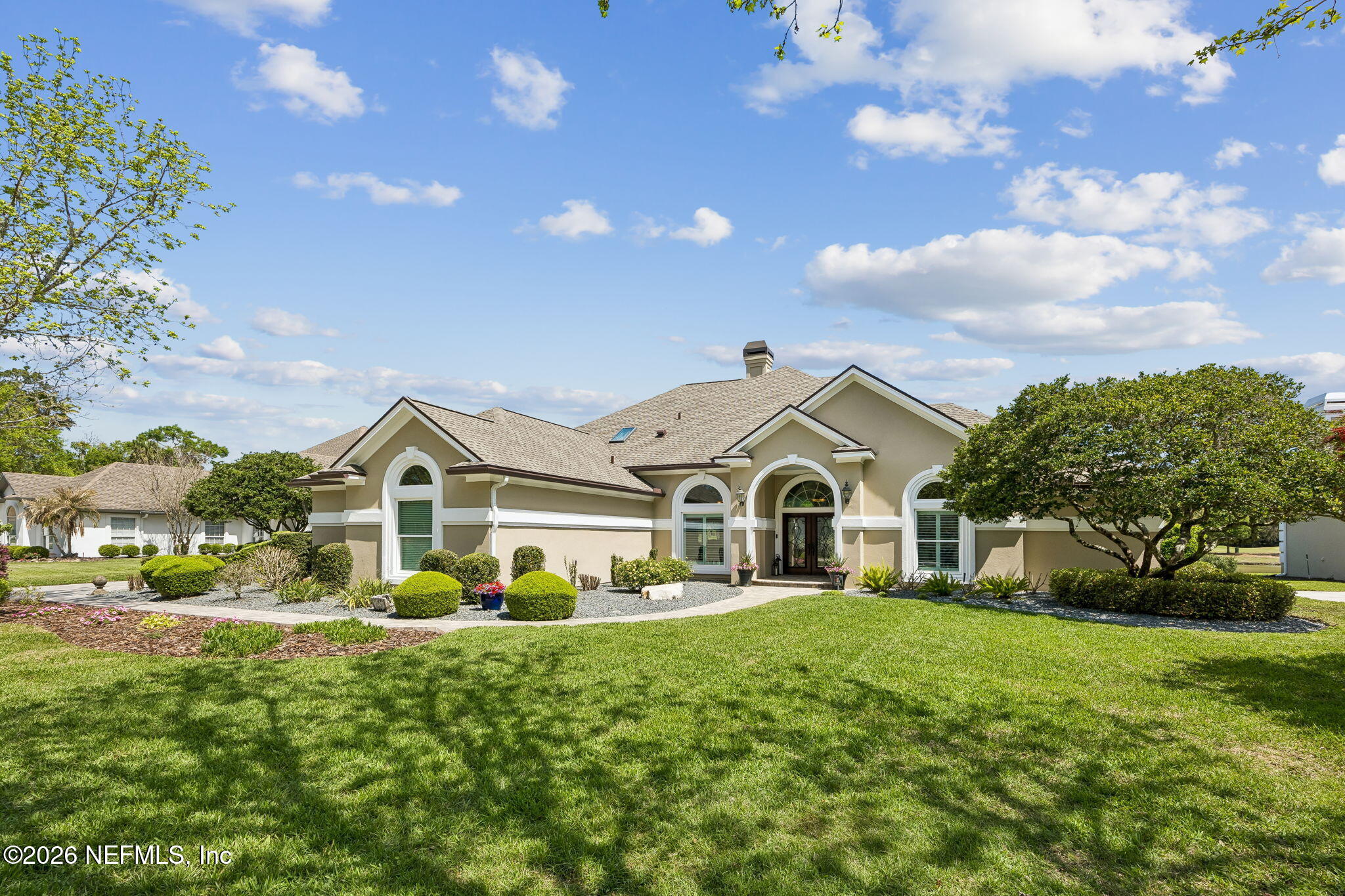 128 N COVE Drive