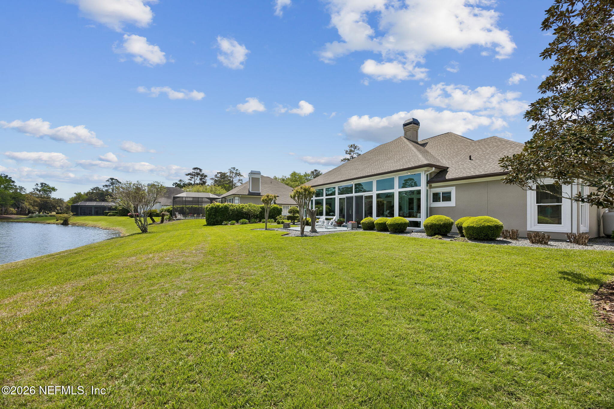 128 N COVE Drive
