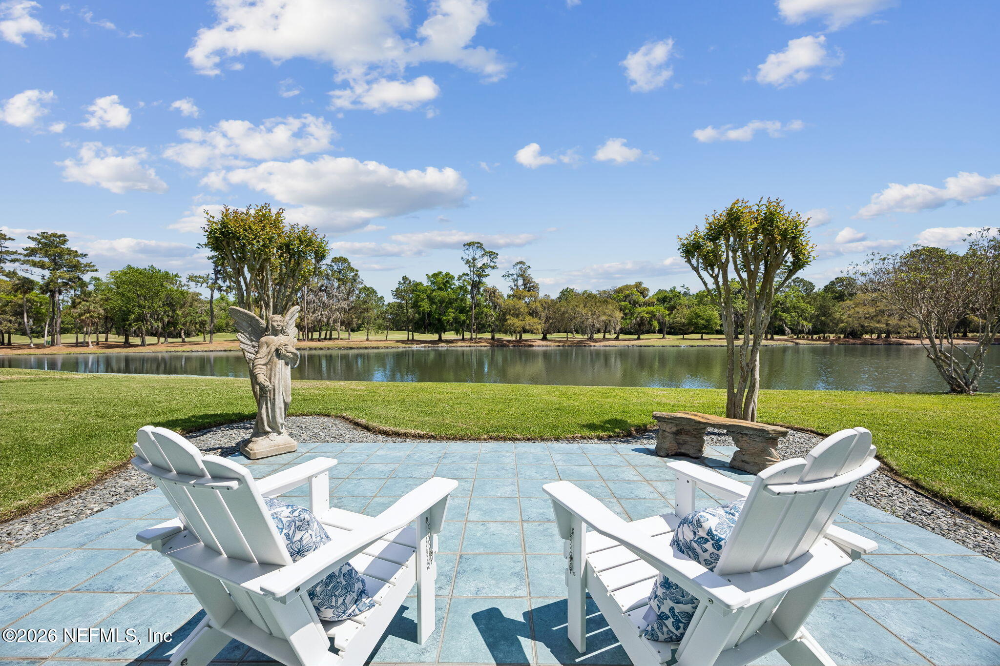 128 N COVE Drive