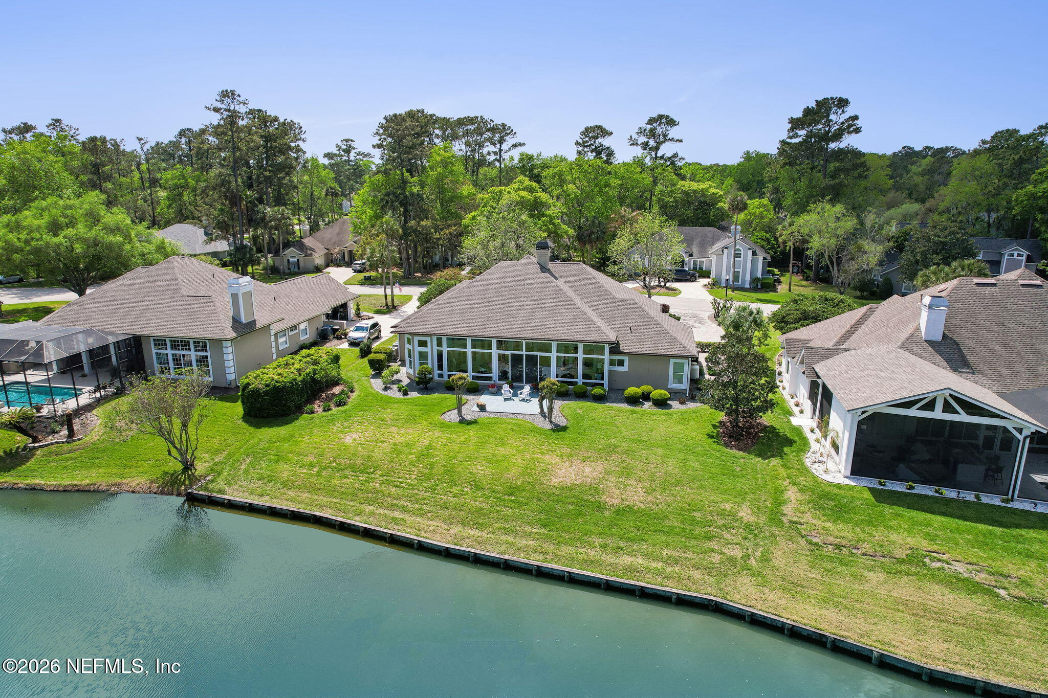 128 N COVE Drive