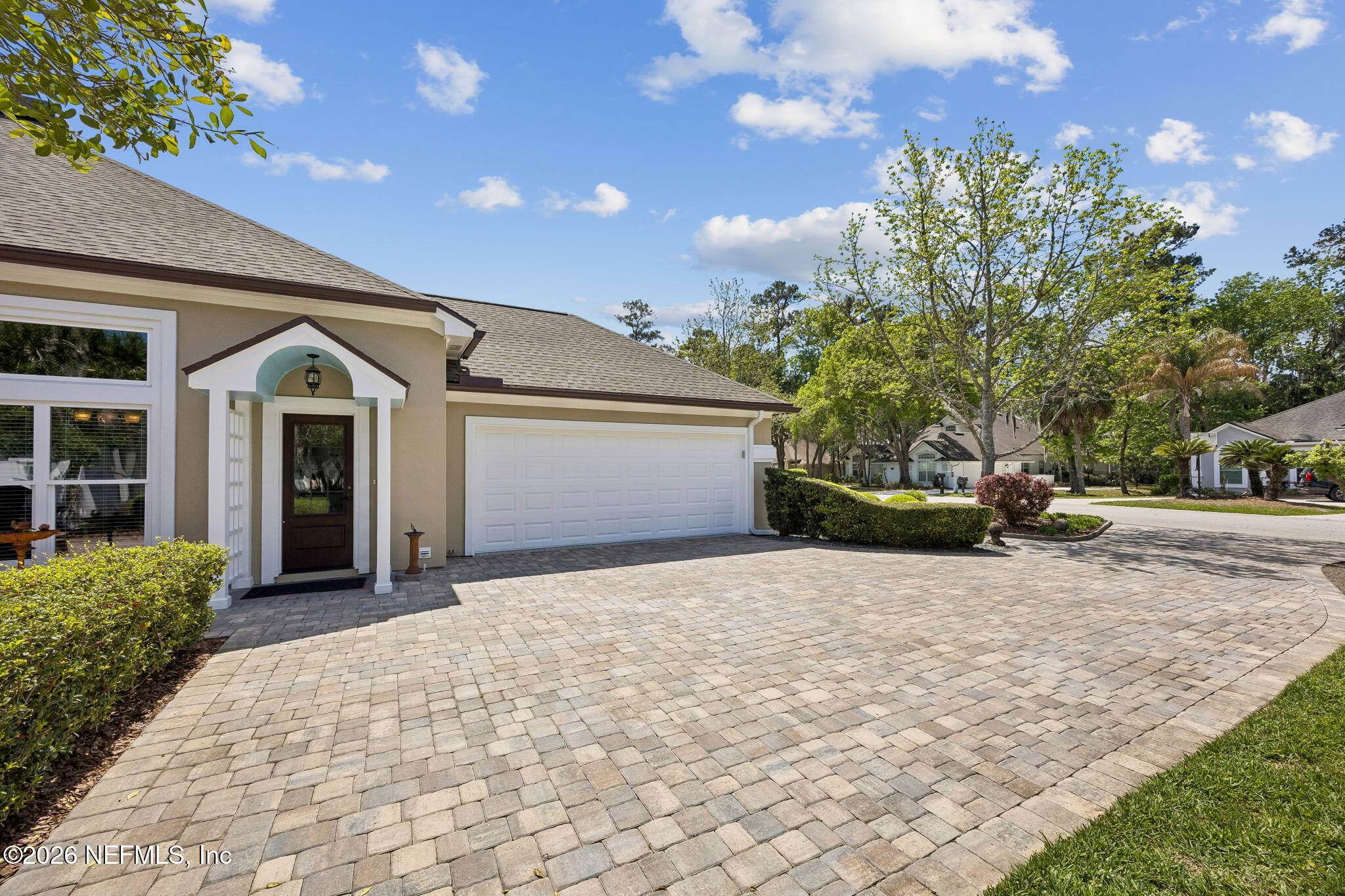 128 N COVE Drive