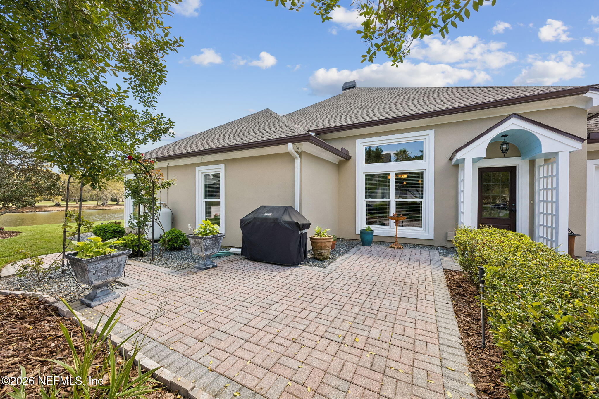 128 N COVE Drive