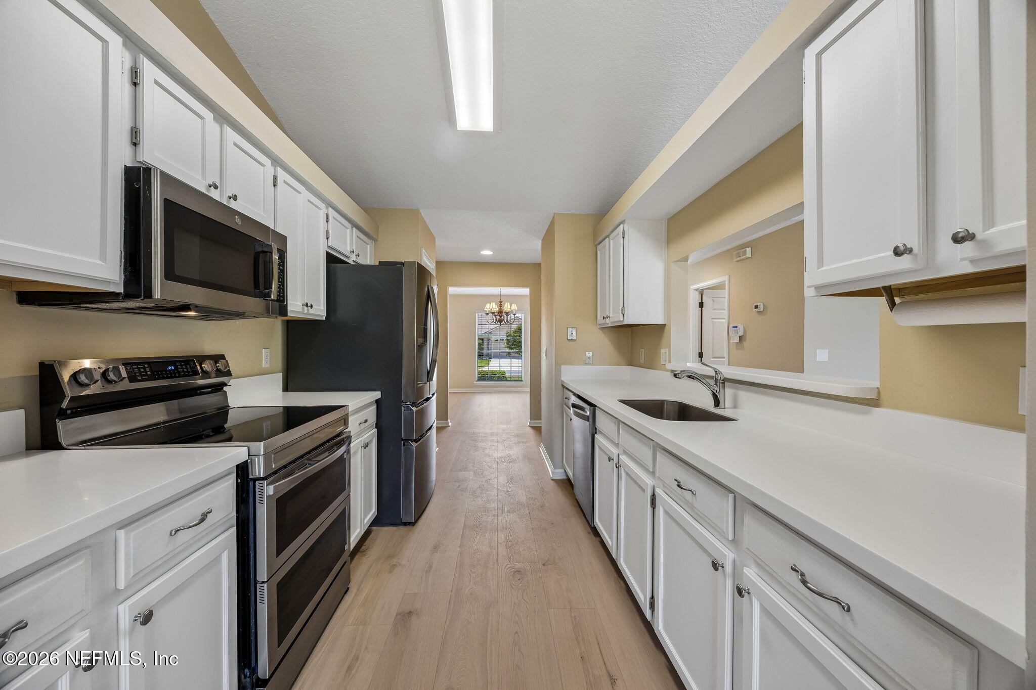 12929 DEEP RIVER Way