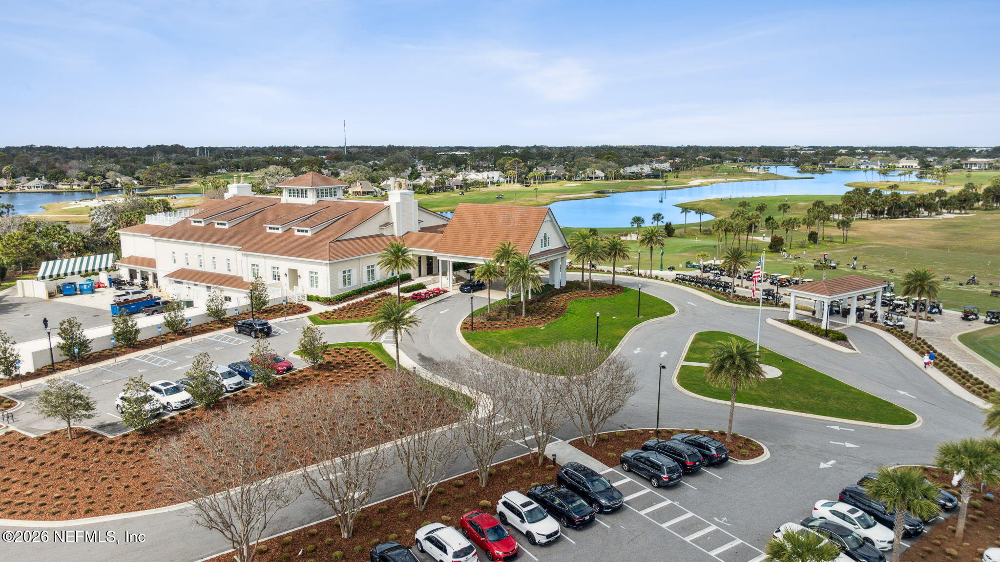60 TROON TRACE
