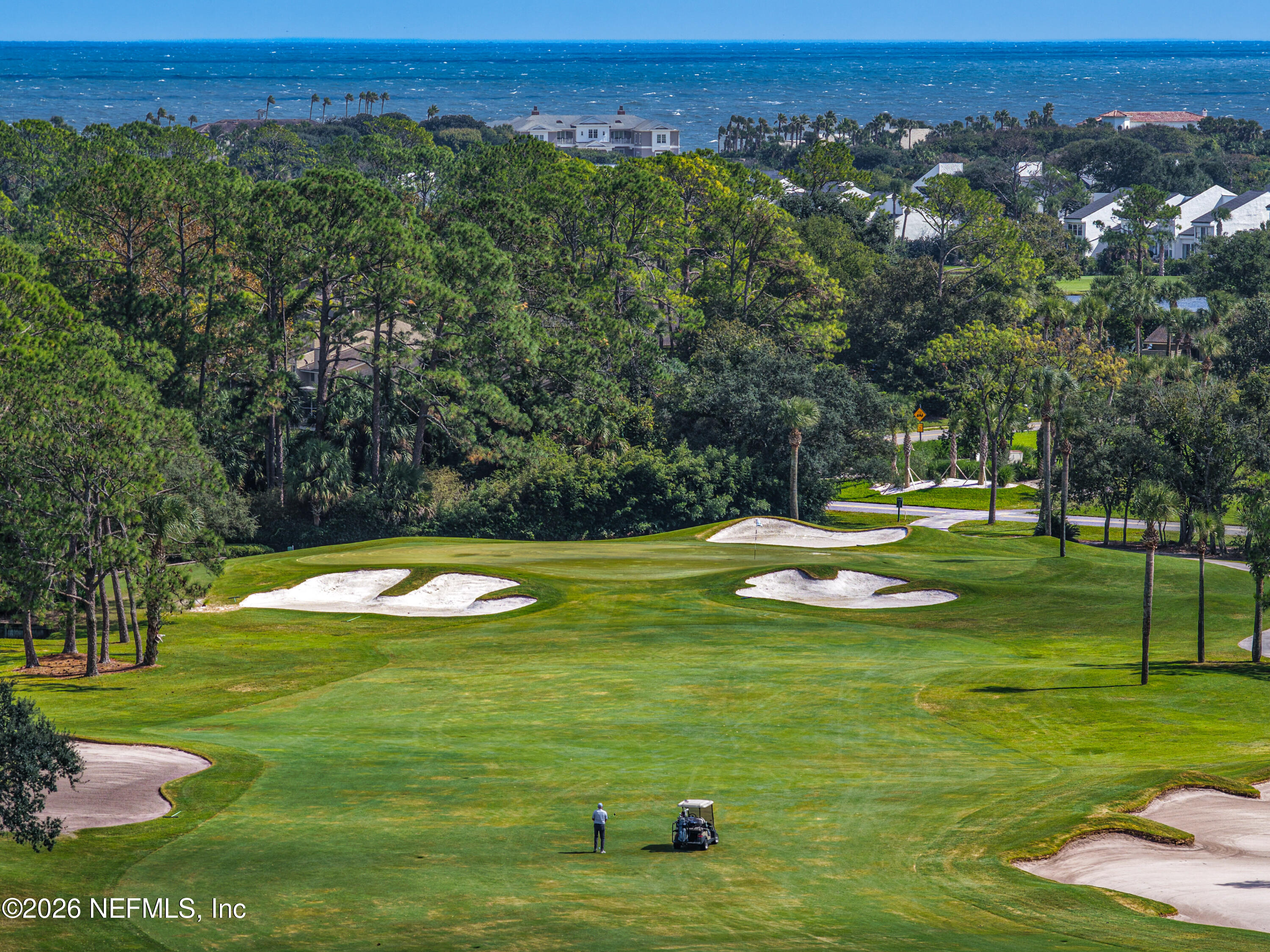 60 TROON TRACE