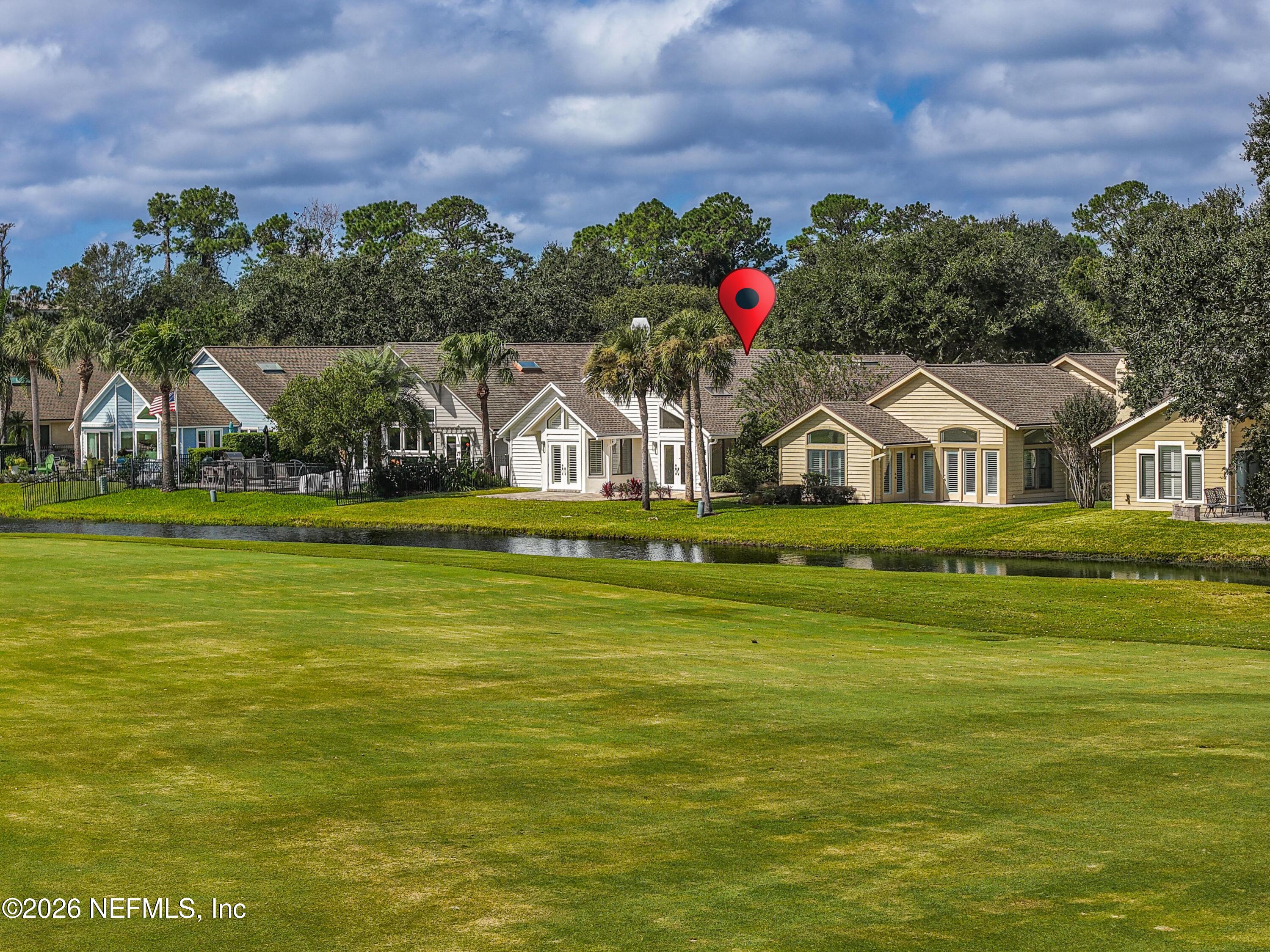 60 TROON TRACE