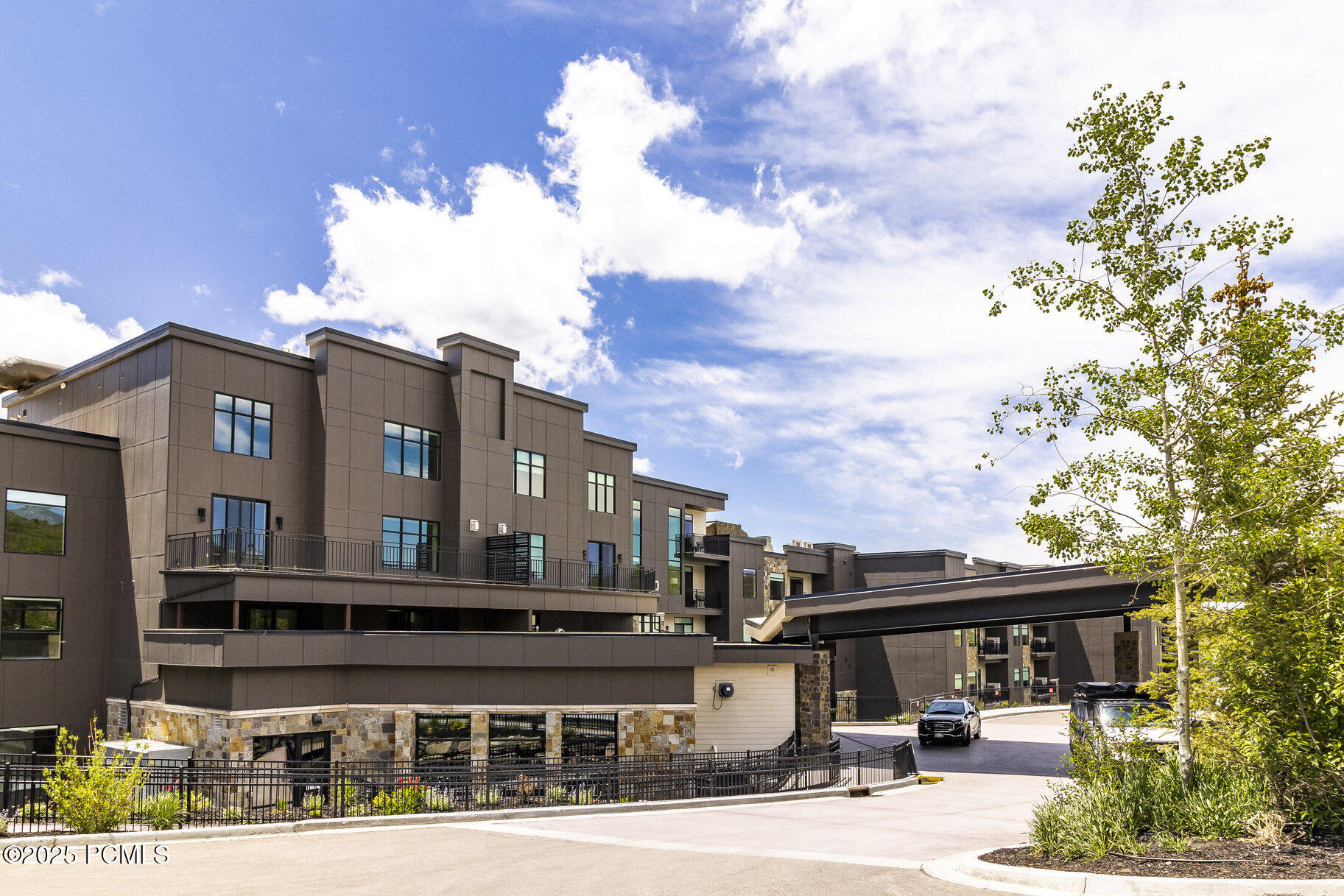 909 W Peace Tree Trail, 306, Kamas Unit: 306