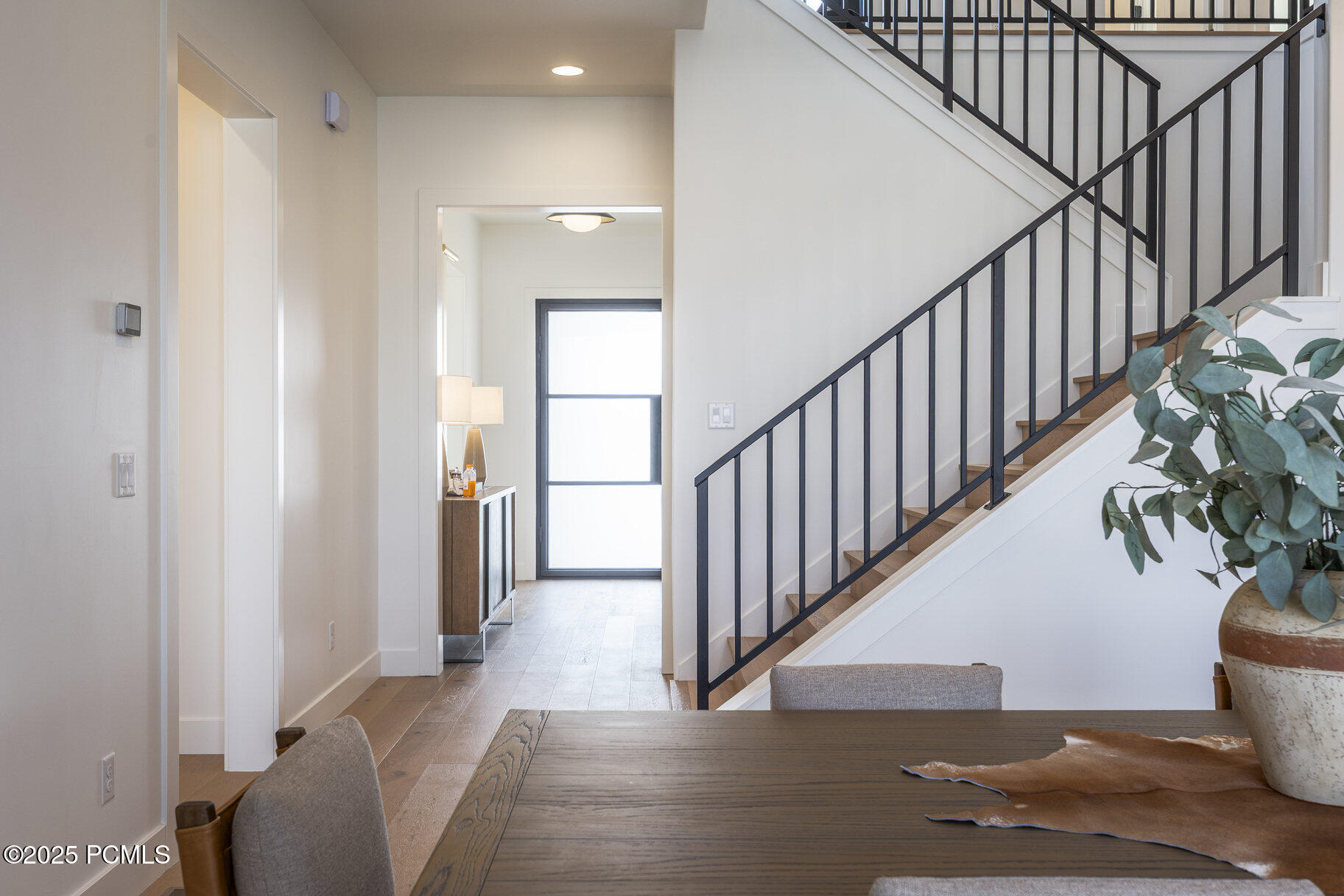 1633 Rocky Mountain Way