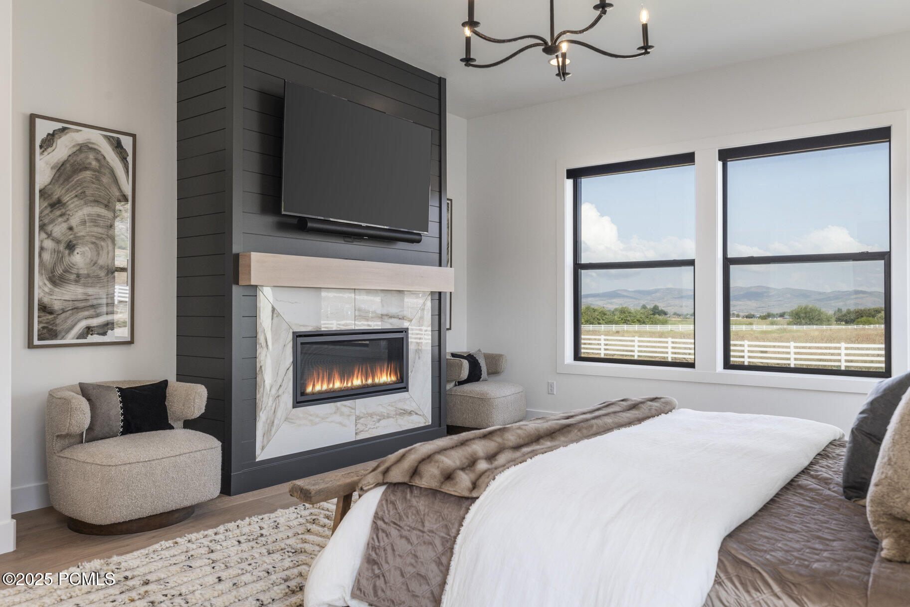 1633 Rocky Mountain Way