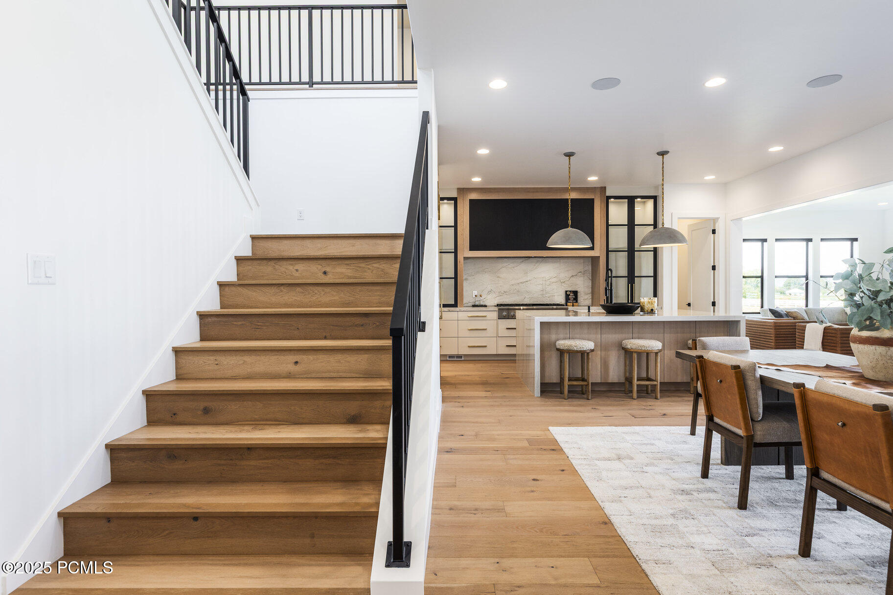 1633 Rocky Mountain Way