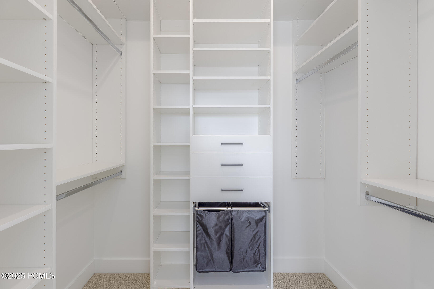 1633 Rocky Mountain Way