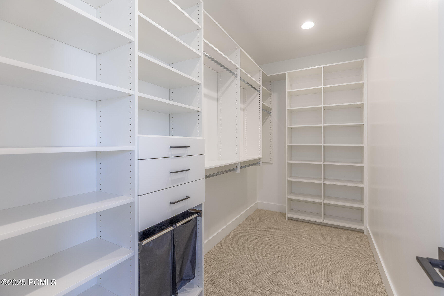 1633 Rocky Mountain Way