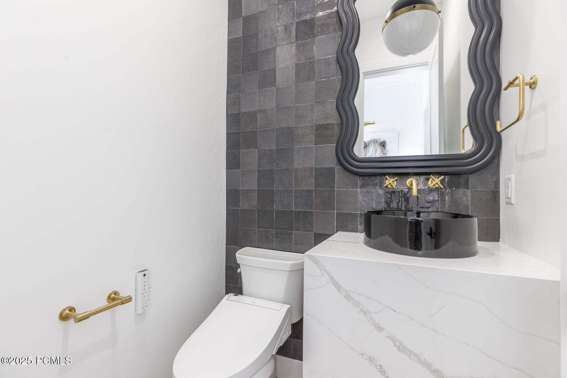 1633 Rocky Mountain Way