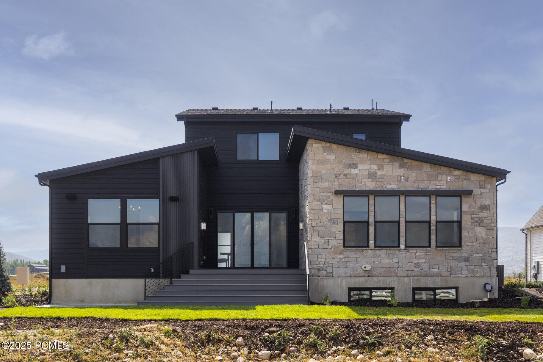 1633 Rocky Mountain Way