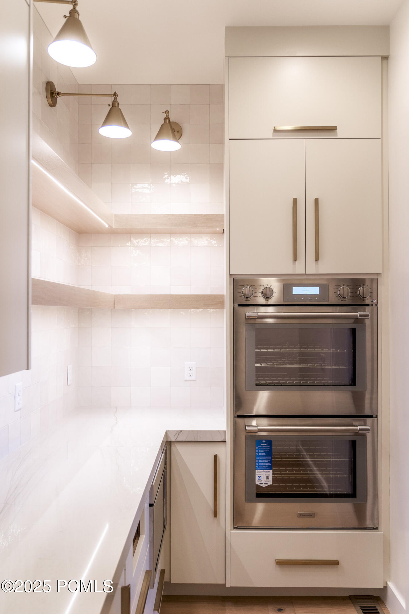 1633 Rocky Mountain Way