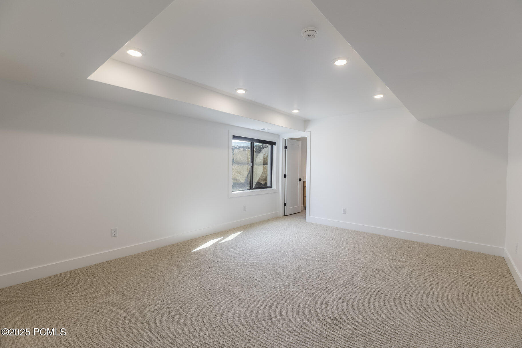 1633 Rocky Mountain Way