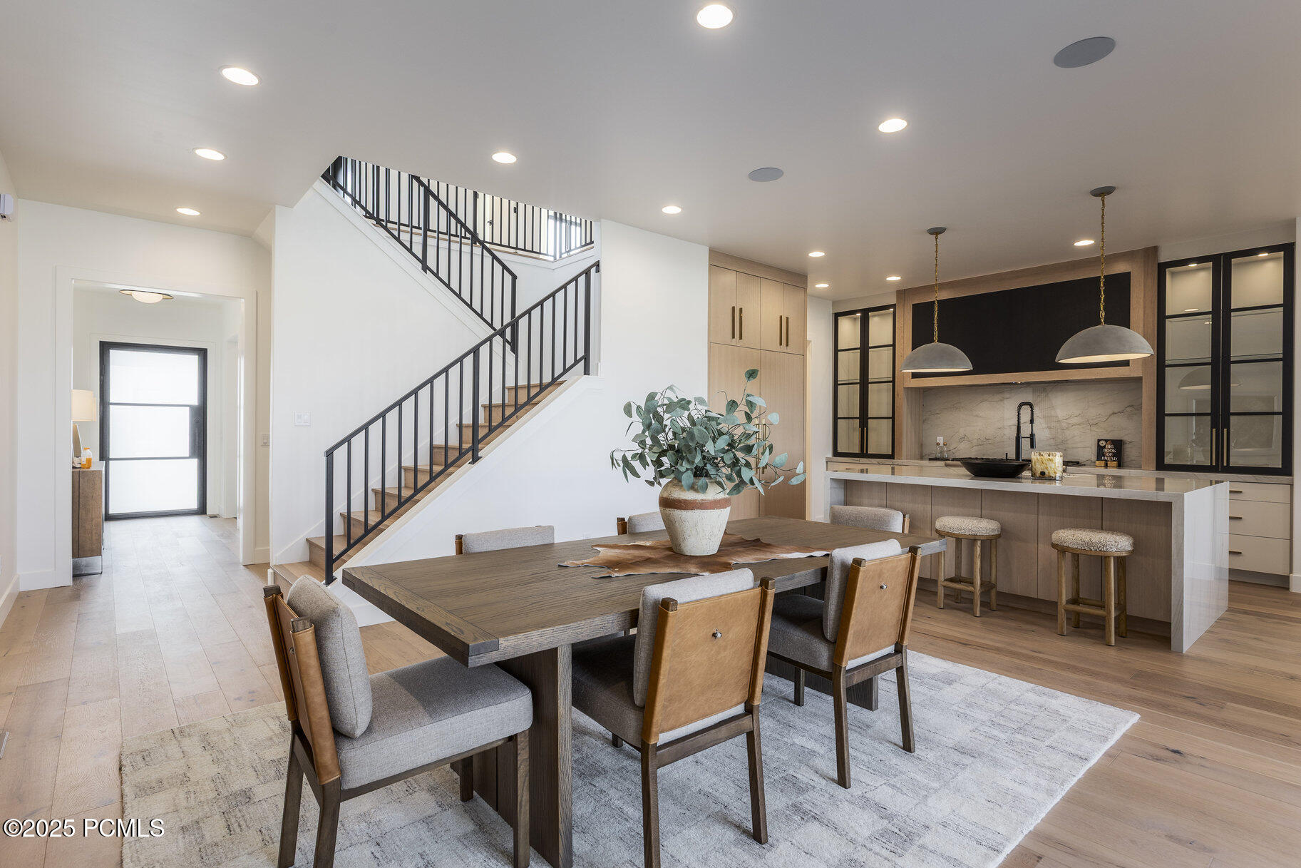 1633 Rocky Mountain Way