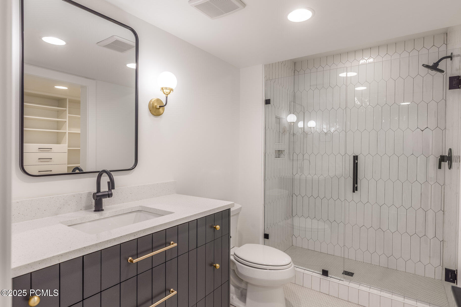 1633 Rocky Mountain Way