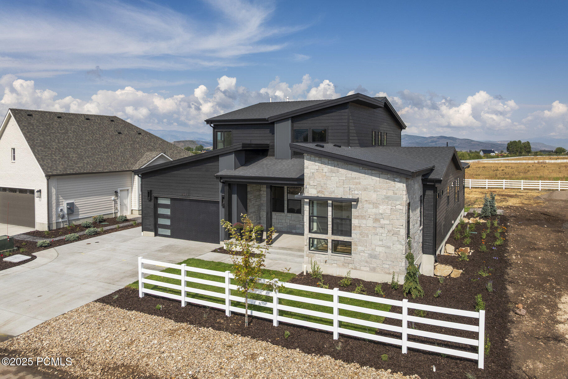 1633 Rocky Mountain Way