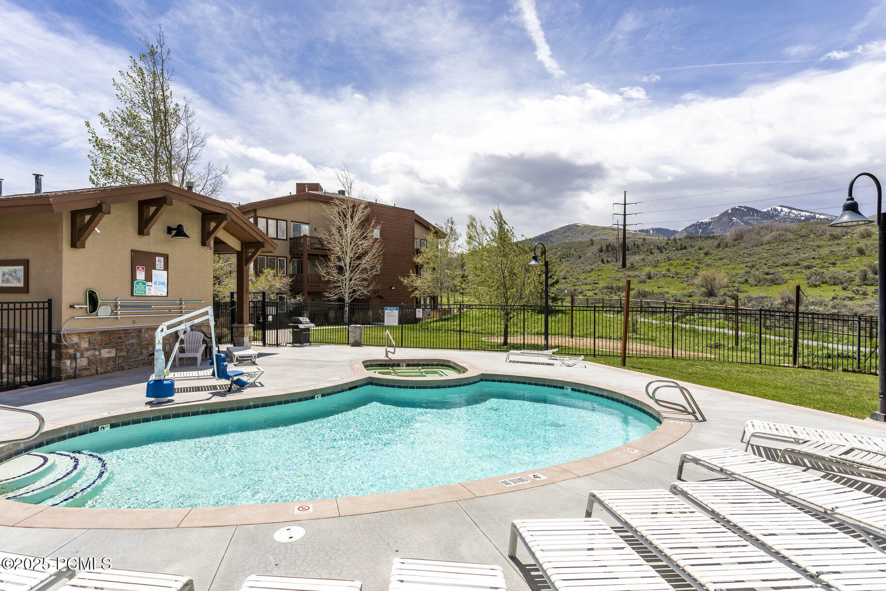 6677 N 2200 West C-204