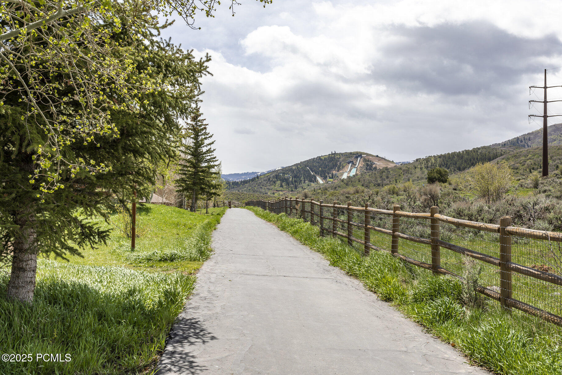 6677 N 2200 West C-204