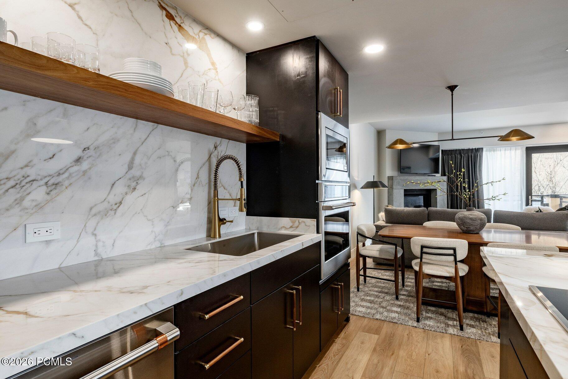 201 Heber Avenue 502/602.A