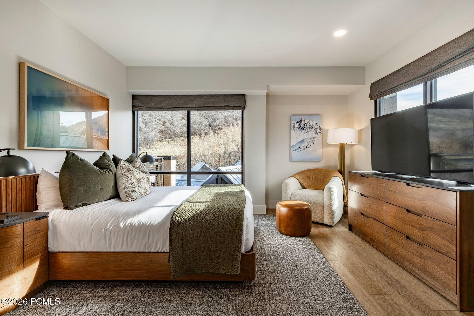 201 Heber Avenue 502/602.A